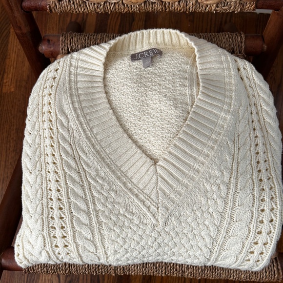 J. Crew Size Large 100% Cotton Cable Knit Sweater - Picture 2 of 4